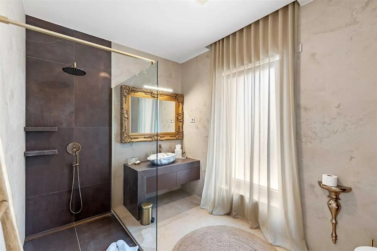 Luxury Villa Anton By Kompas Villas Galižana